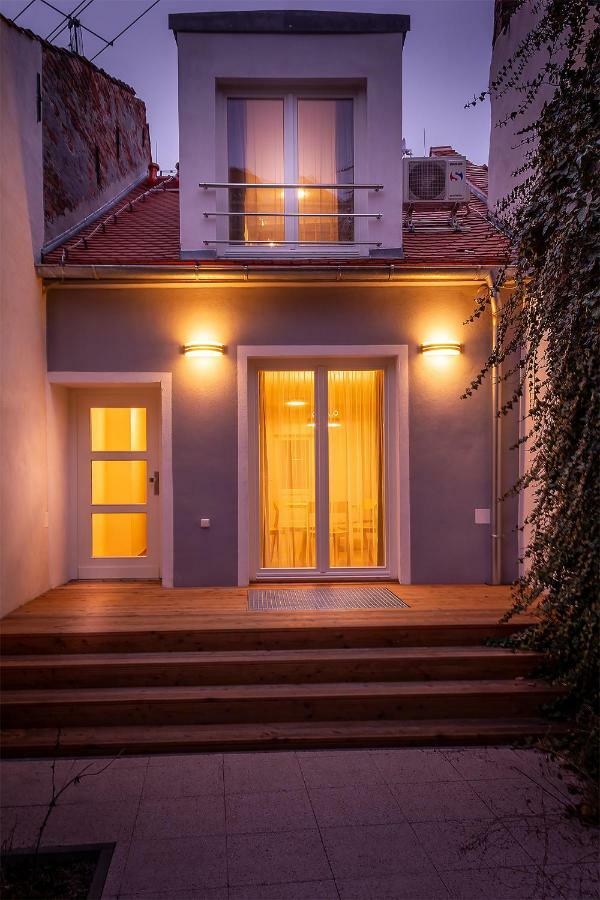 Hnizdo Daire Mikulov Dış mekan fotoğraf